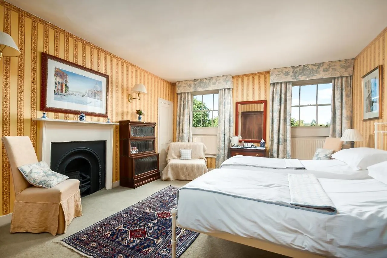 95 Sydney Place B&B バース